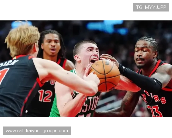 凯尔特人普理查德推进快攻命中急停三分